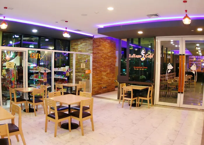 Arthitaya Green Nature Hotel & Lakkhana Poolside Resort Pattaya