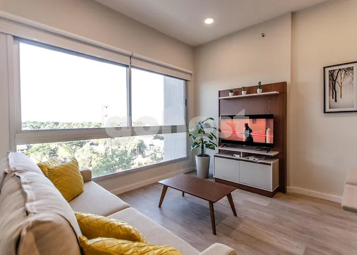 Comfortable 1 Bedroom Apartment Near Sh Del Sol Asunción
