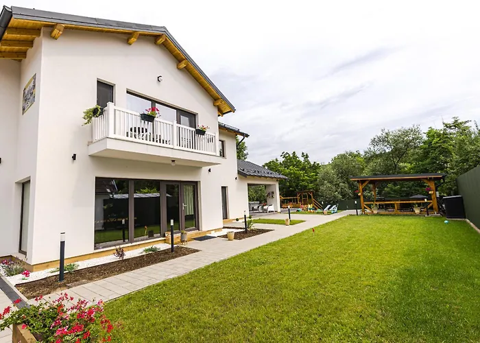 Ioanaguesthouse Turda