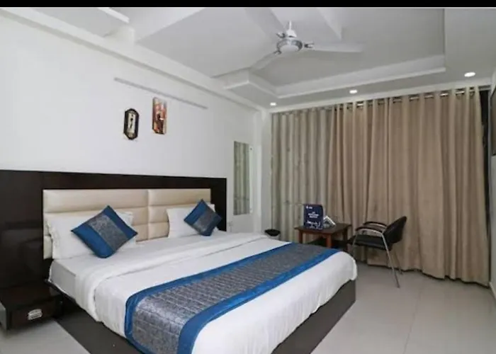 Hotel Marina Near Delhi Airport New Delhi