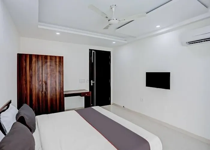 Hotel Pomona Inn By Pulo Hotels Lucknow