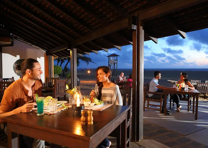 Jetwing Blue Hotel Negombo