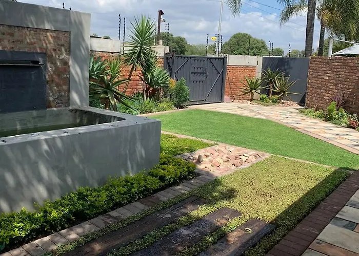 Menlyn View Unit 8 Apartment Pretoria