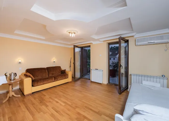 Villa Botanicus Petrovac
