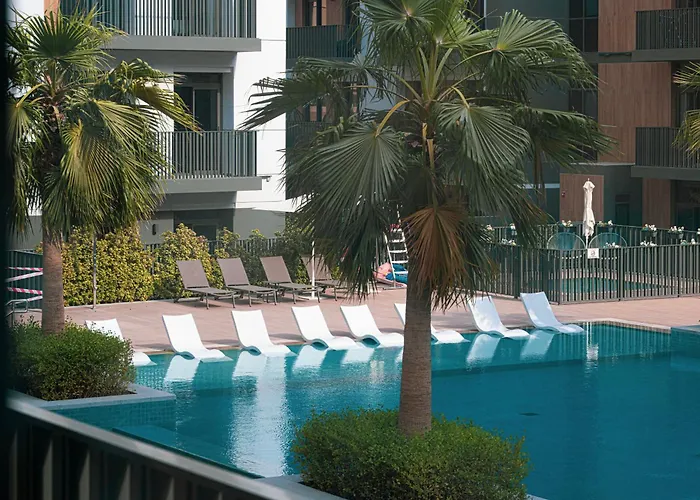 Sophisticated 1Br With Pool View In Belgravia Square Jvc Apartment Dubai