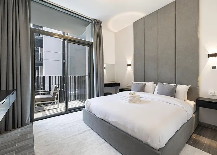 Sophisticated 1Br With Pool View In Belgravia Square Jvc Apartment Dubai