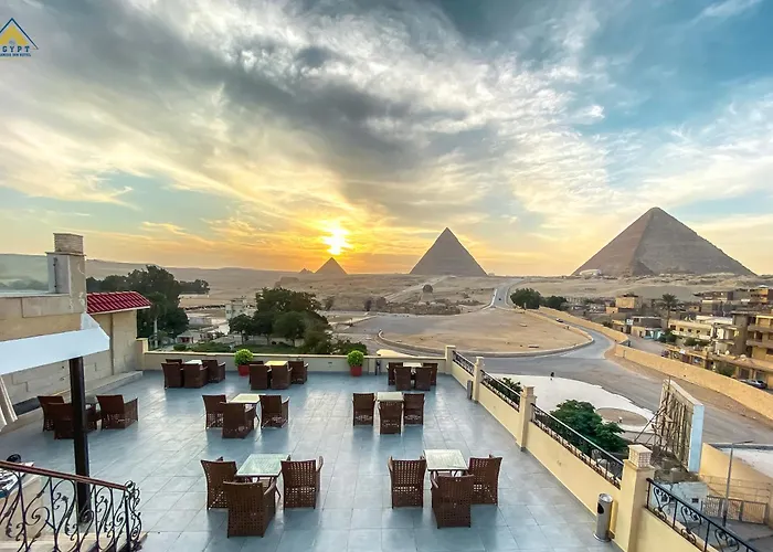 Egypt Pyramids Inn Kafret el-Gabal