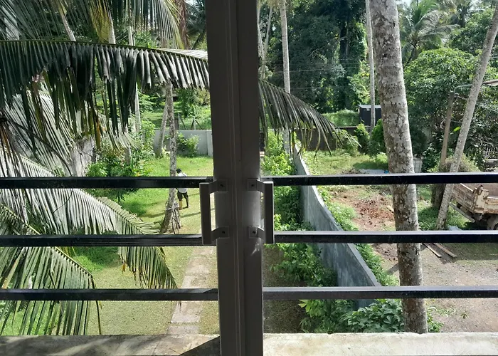 Lala-Cinnamon River Apartments Weligama