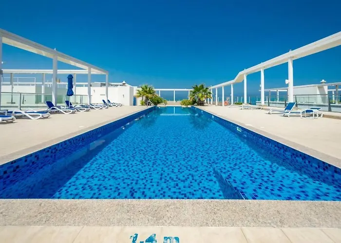 Contemporary Full Ocean View Apartment Ras al-Khaimah