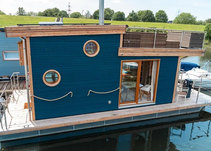 Tiny-Hausboot Irene Mit Kamin Und Dachterrassenlounge Hotel Hamburg