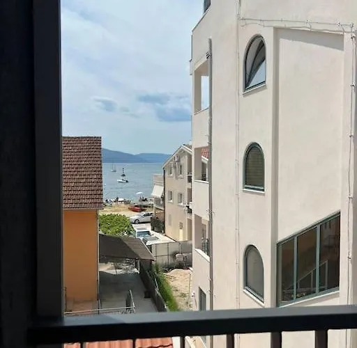 2 Bedroom Apartment With Sea View Tivat