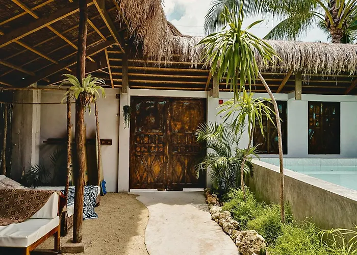 La Boheme Boutique Glamping Hotel General Luna 