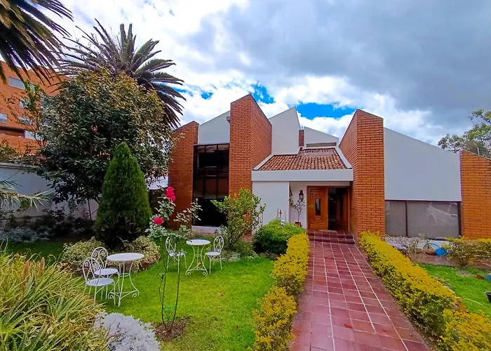 Hostel Mochiliers Bed And Breakfast Cuenca