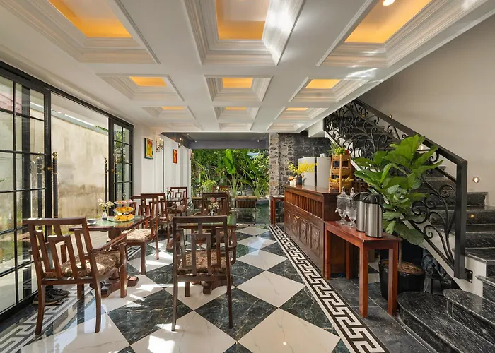 Tam Coc Mountain Sunset And Garden Hotel NINH BINH