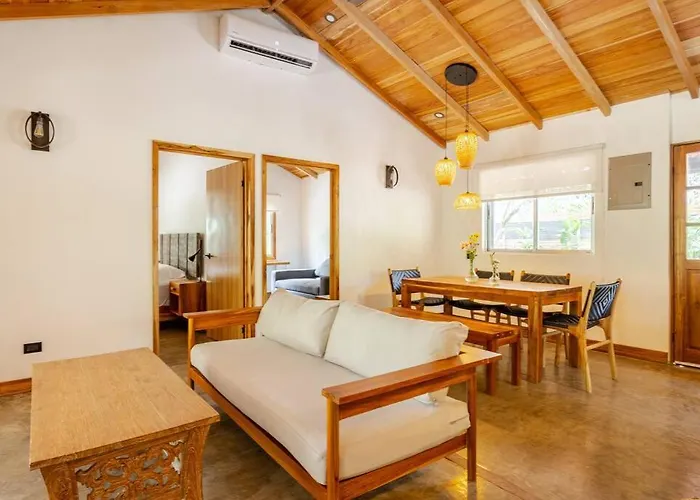 Casa Playaazul, Walk To The Beach, 3 Rooms Playa Santa Teresa 