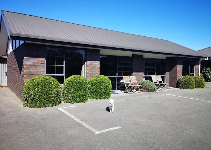 Aston Court Motel Blenheim