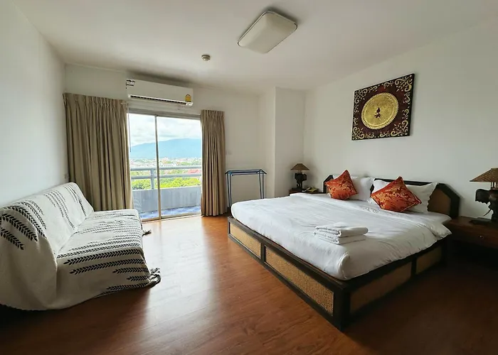 Jade Tower Hotel Chiang Mai
