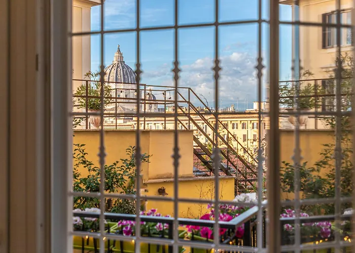 San Pietro Panoramic View Apartment Rome