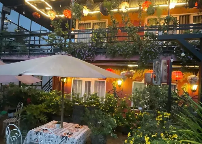 Redhouse Dalat Hotel