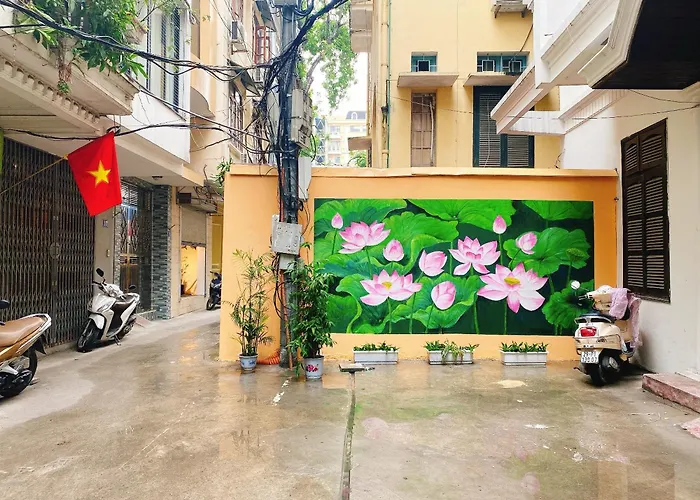Heart Of Hoan Kiem Studio Affordable Cozy Train Cafe Center Hoan Kiem For 3Pax Hanoi