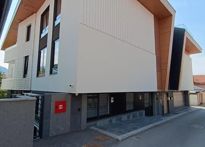 Luxapart Vrbanjusa Old City Centar Free Garage Parking Sarajevo