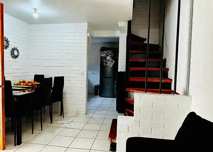 Comoda Y Privada Habitacion A Solo Pasos De Metro Zapadores Santiago