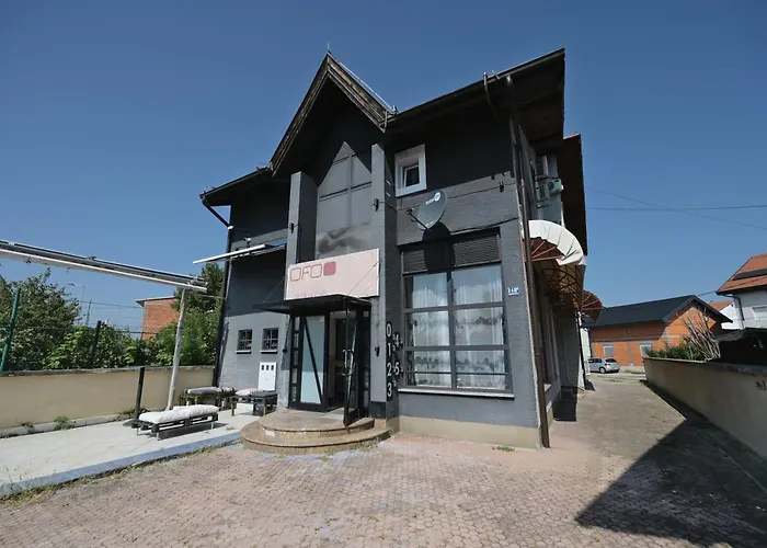 Ofoo Zagreb Apartment