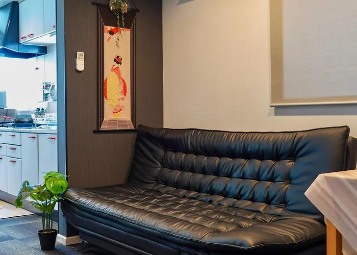 F House 青い海 Villa Osaka