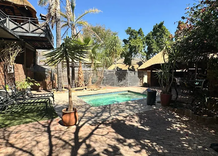 Ethithiya Oasis Guesthouse And Self-Catering Windhoek