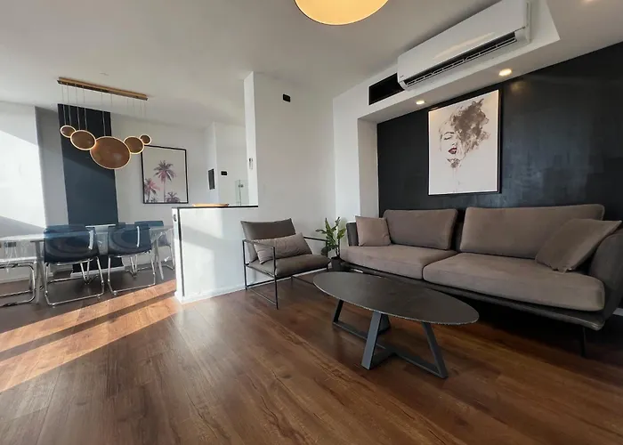 3Bedrooms Suite With Balcony And Shelter Yarkon15 Tel Aviv
