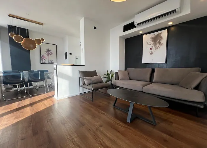 3Bedrooms Suite With Balcony And Shelter Yarkon15 Tel Aviv
