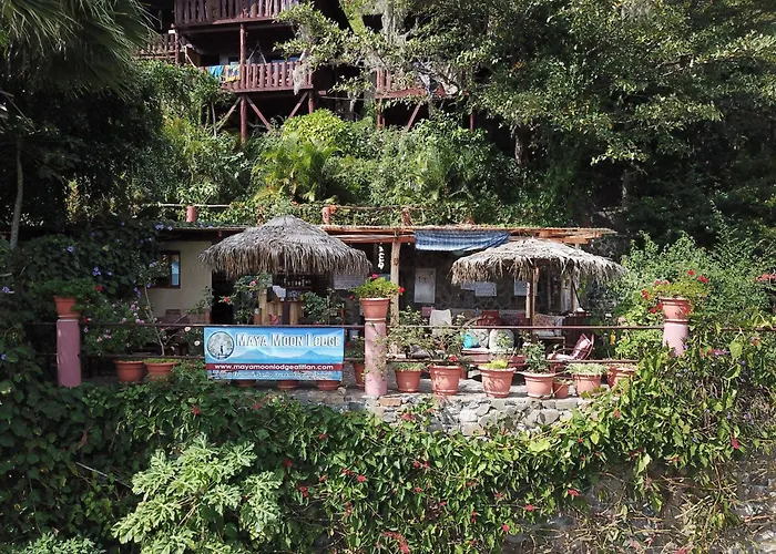 Maya Moon Lodge Sololá