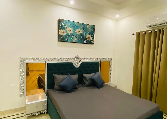 Amrit Villa Gurgaon