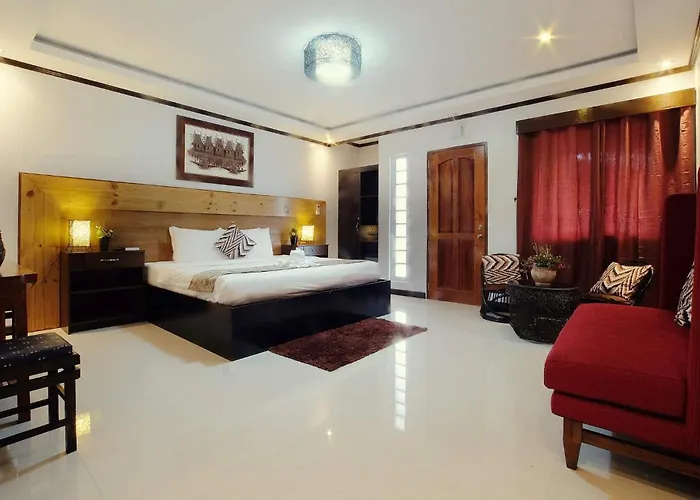 Coron Bancuang Mansion Bed & Breakfast
