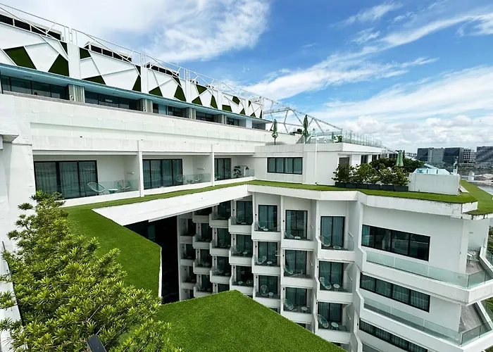 Lime Resort Manila Pasay