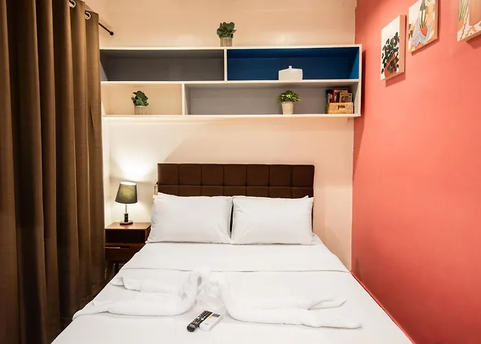 Homey And Cozey Poblacion Makati S02 Manila
