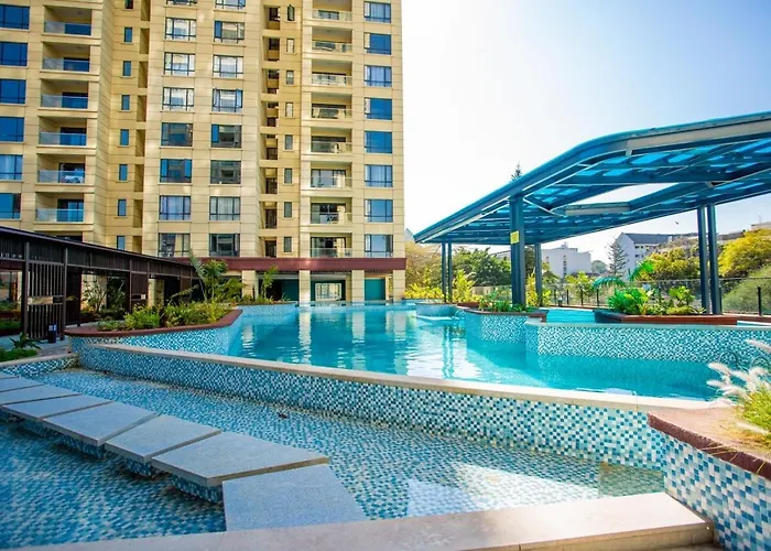 Modern Apartment In Nairobi Near Yaya Centre With Pool,Gym,Wifi