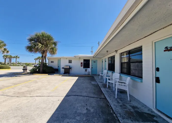 Coral Motel - Across From Public Beach Access Daytona Beach