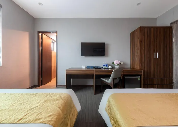 Golden Season Hotel NINH BINH