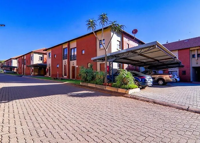 Luxury Duplex In Pretoria East Apartment