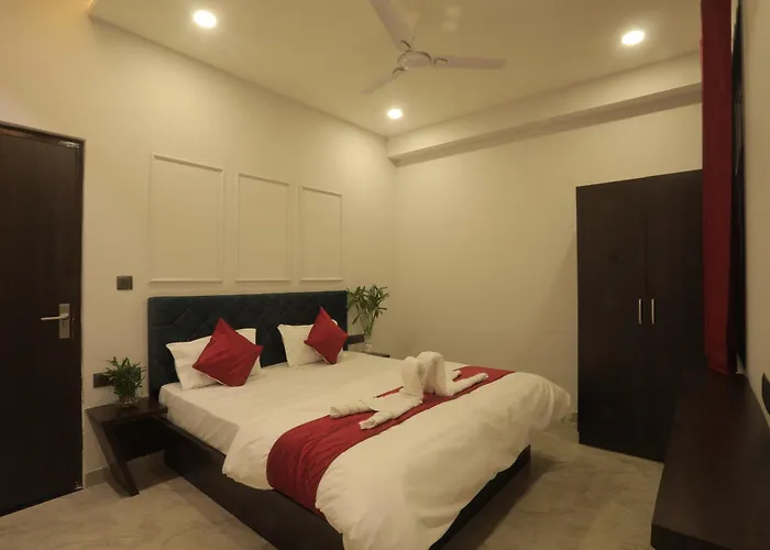 Earthen Bliss Luxury 2Bhk Apt With Balcony Udaipur