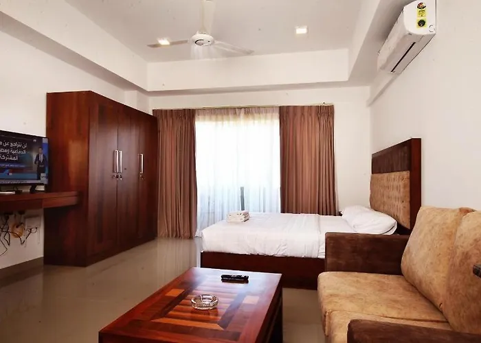 A1 Apartments At Ocean Breeze Residency Negombo