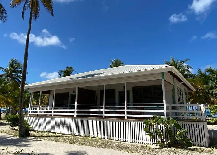 Pelican Beach Resort South Water Caye Dangriga