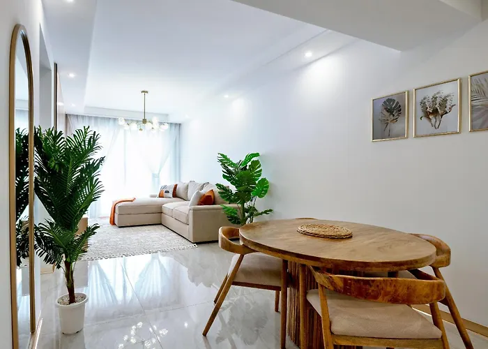 Chic, Kileleshwa, 1 Bedroomed With Gym And Heated Pool Nairobi