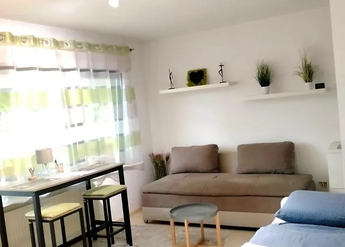 11-Ruhiges Apartment Wiesbaden-Terrasse,Wlan,Parkplatz