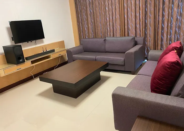 The Floorspace Imperial Suites 4Br Apartment Kuching