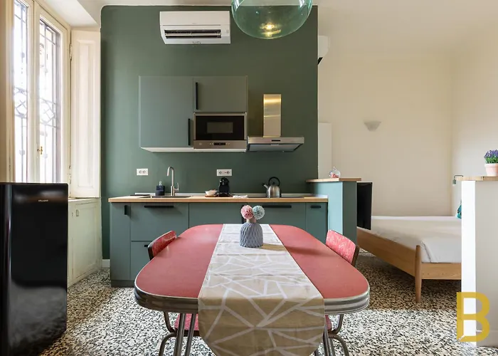 Beplace Apartments At Naviglio Grande Milan