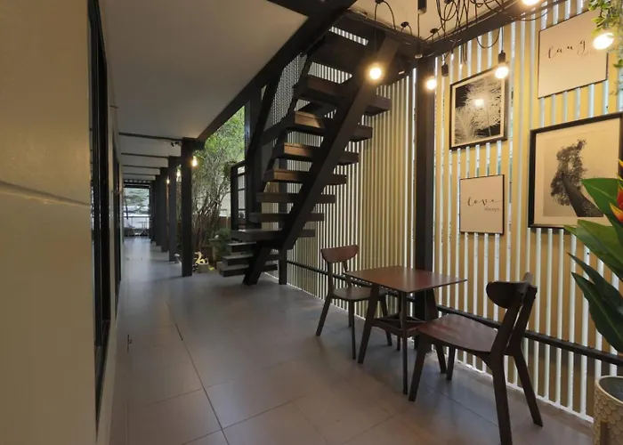 Cherilynn Holmes At Hatyai Hat Yai