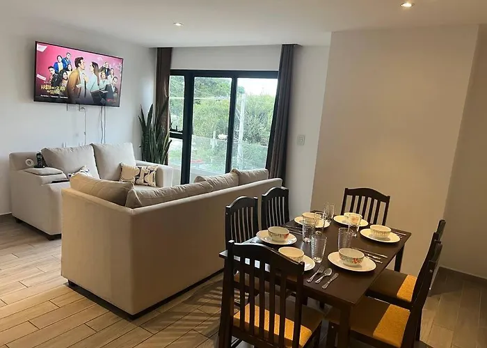 Apartamento Entero De 3 Habitaciones Con Camas Queen En Zona 10 Guatemala City