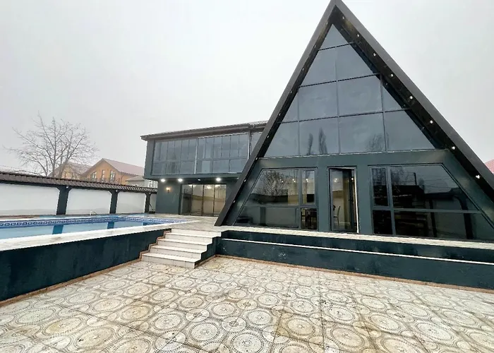 4 Bedroom, 5 Bathroom Triangle Gabala